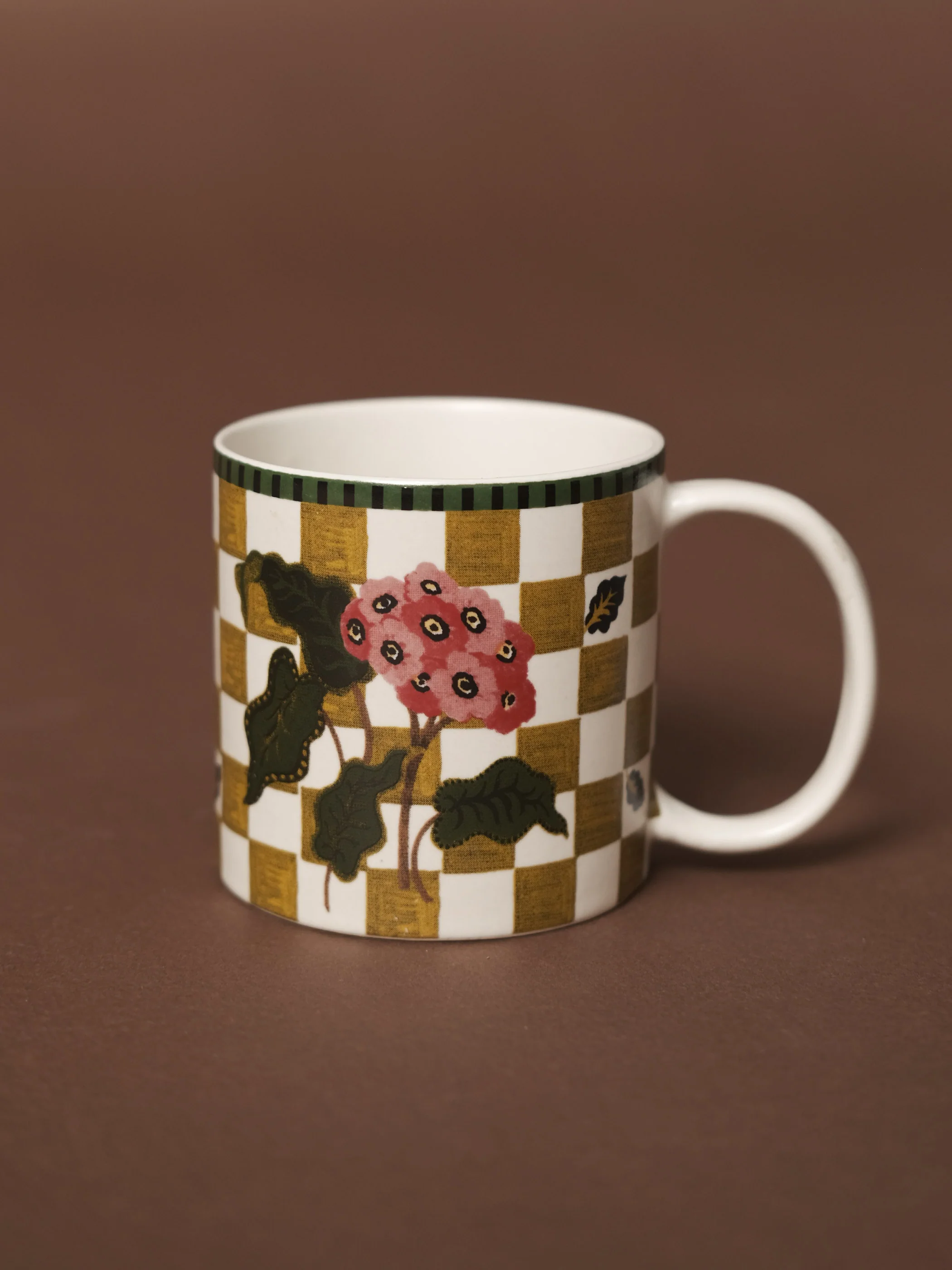 Checkered Straight Mug